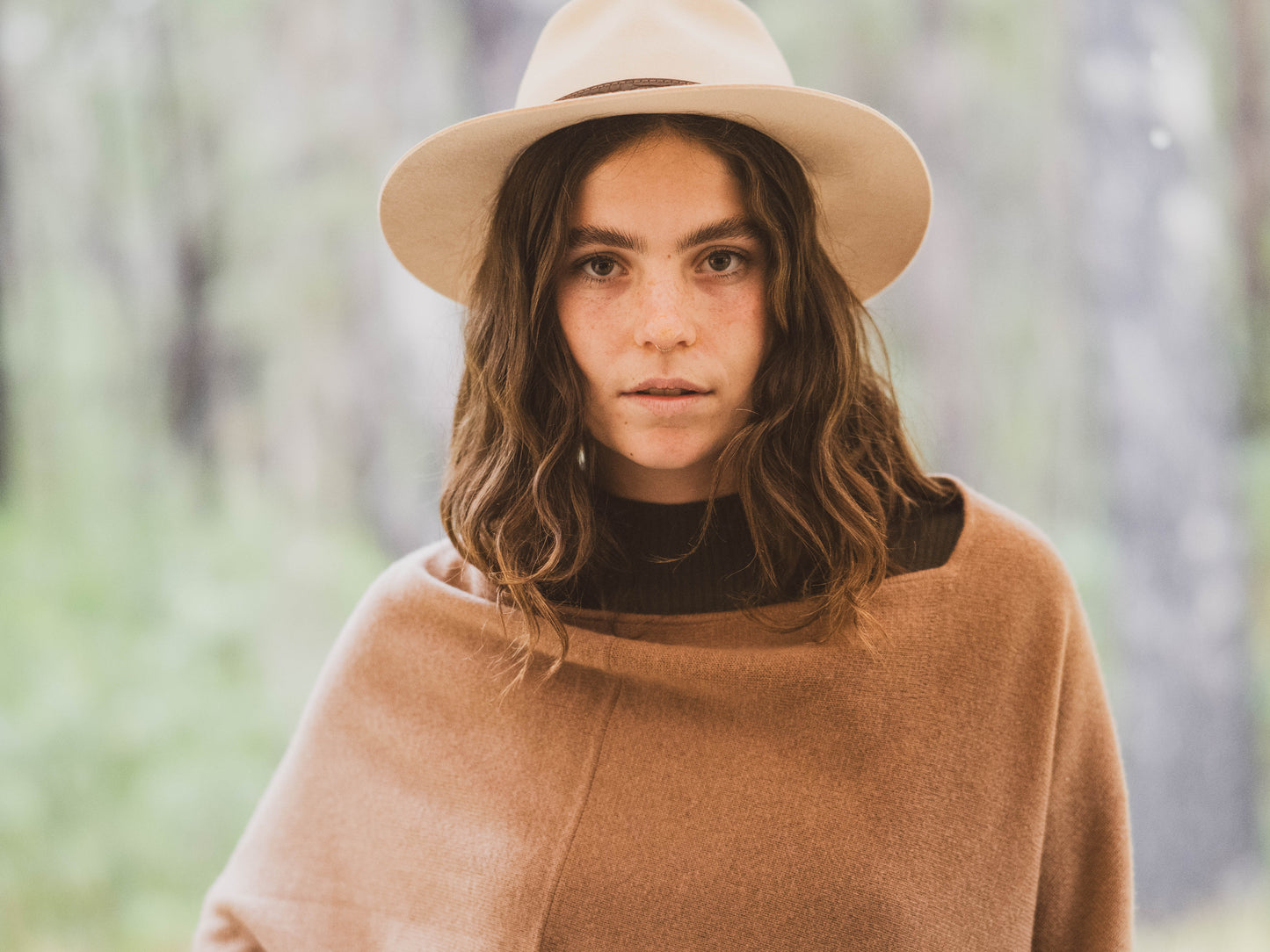 ethik poncho || merino wool and cashmere