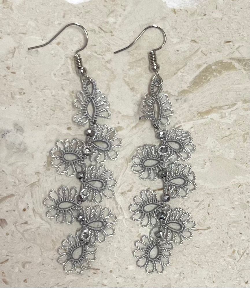 Turkish “tatting” delicate drop earrings